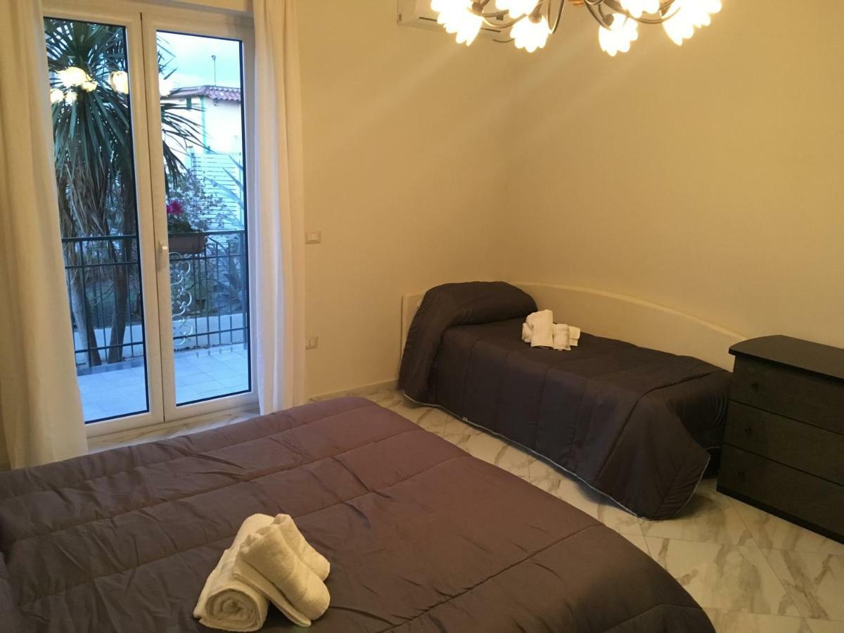 Valeria House Apartment Scafati Bagian luar foto