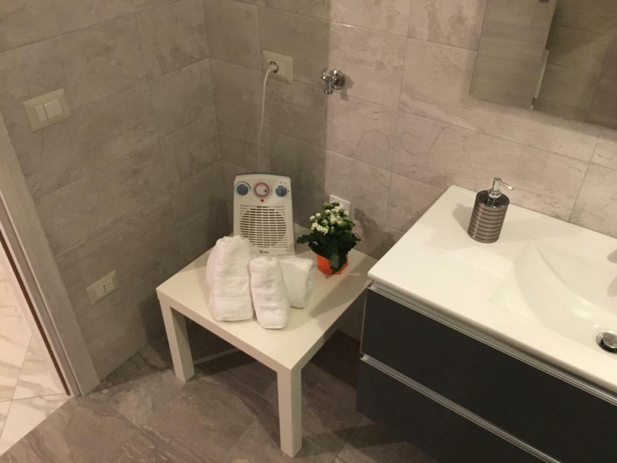 Valeria House Apartment Scafati Bagian luar foto